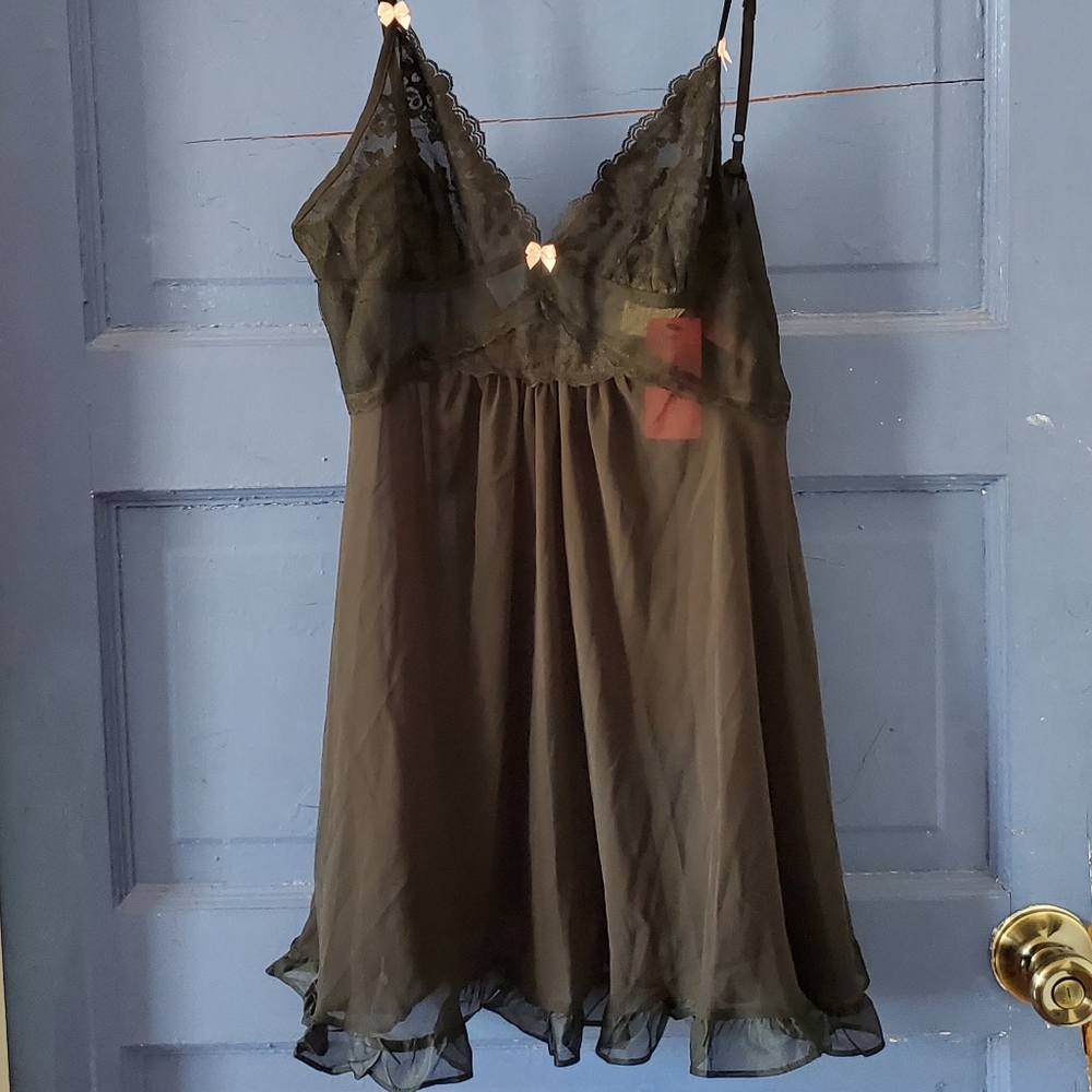 NeW Betsey Johnson babydoll nightie and panty set